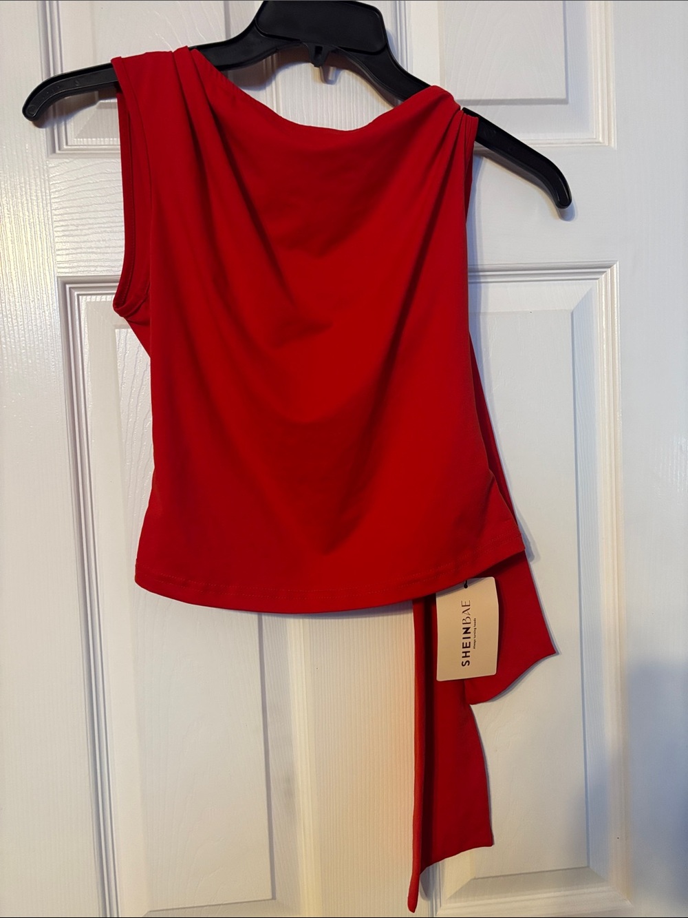 NWT SHEIN Red One-Shoulder Knot Draped Tank Top size Small